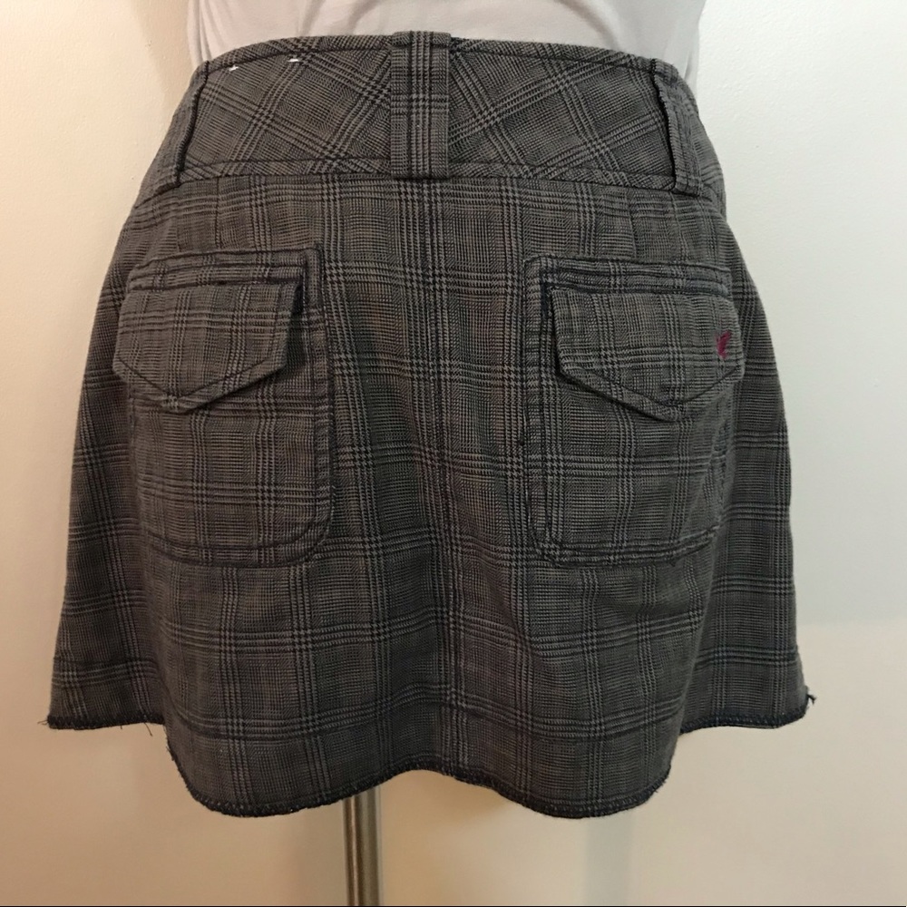 90s American Eagle Plaid Grey Black Mini Skirt
